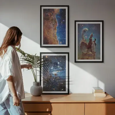 Sada obrazů do obývacího pokoje vesmírné krajiny galaxií