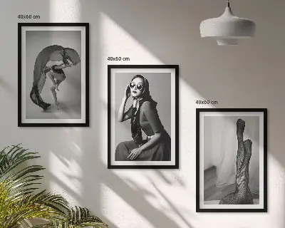 Sada obrazů do obývacího pokoje černobílé portréty žen