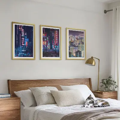Sada obrazů do obývacího pokoje neonová světla nočního města