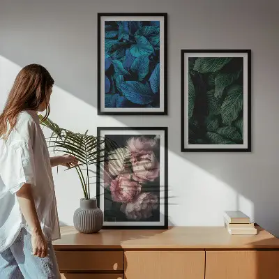 Sada obrazů do obývacího pokoje s listy, květy a v různých barvách