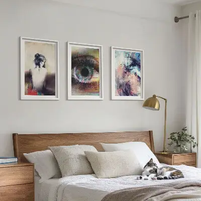Sada obrazů do obývacího pokoje portrét ženy s abstraktními emocemi