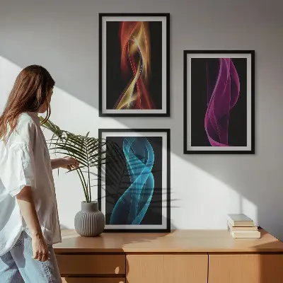 Sada obrazů do obývacího pokoje neonové vlnité linky na tmavém pozadí