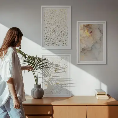 Sada obrazů do obývacího pokoje s abstraktním mramorovým vzorem listů