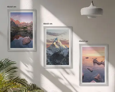 Sada obrazů do obývacího pokoje horské krajiny v pozadí