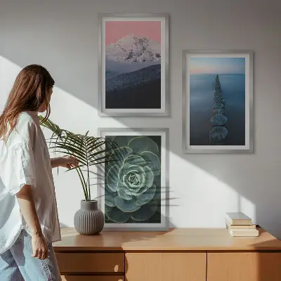 Sada obrazů do obývacího pokoje s motivem hor, růžové oblohy, vody a sukulentů