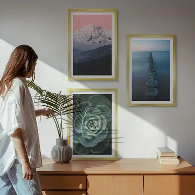 Sada obrazů do obývacího pokoje s motivem hor, růžové oblohy, vody a sukulentů