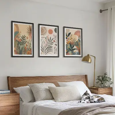 Sada obrazů do obývacího pokoje s rostlinnými motivy v tlumených barvách