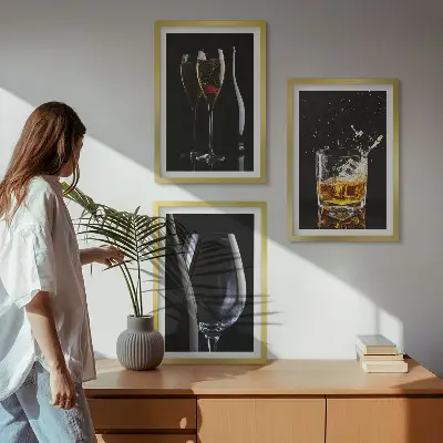 Sklenice vína a whisky sada 3 obrazů na černém pozadí