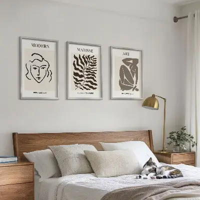 Kompozice obrazů na stěnu stylová grafika s postavami ve stylu liniového umění