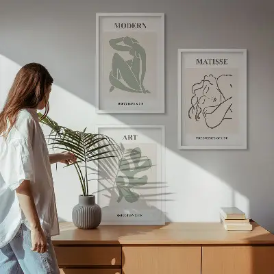 Sada obrazů do obývacího pokoje se stylovým motivem rostlinných postav