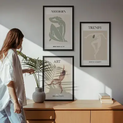 Sada 3 obrazů stylové postavy v minimalismu