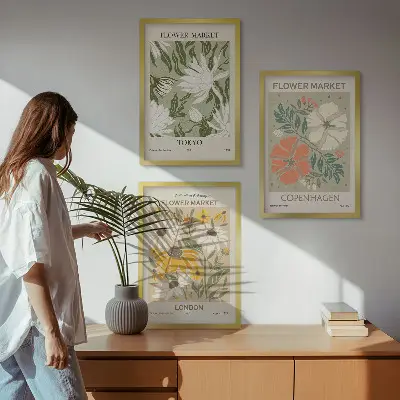 Sada obrazů do obývacího pokoje s květinovými motivy z měst celého světa