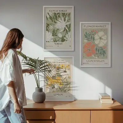 Sada obrazů do obývacího pokoje s květinovými motivy z měst celého světa
