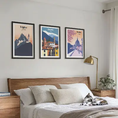 Sada obrazů na stěnu retro ilustrace s horskou architekturou