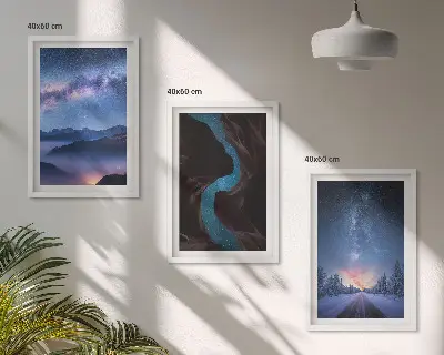 Sada 3 obrazů noční obloha s horskou zimní krajinou