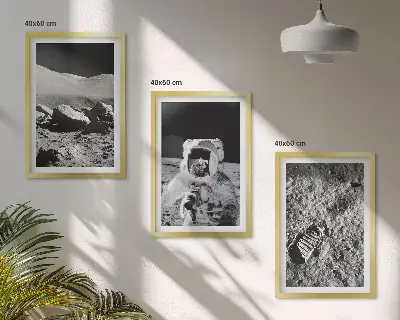 Kompozice obrazů na stěnu fotografie astronauta z Měsíce od NASA