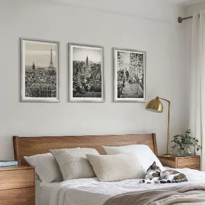 Sada 3 obrazů s motivem výhledů na Paříž a schodů v New Yorku