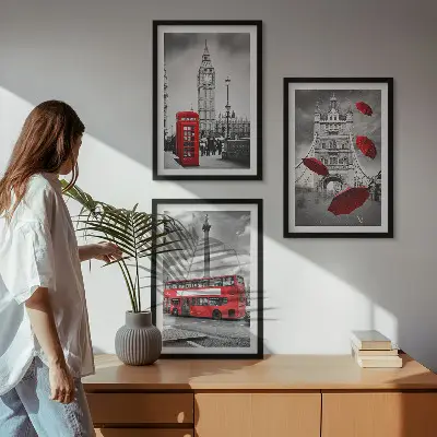 Sada 3 obrazů červený deštník a londýnský autobus
