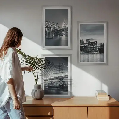 Kompozice obrazů na stěnu mosty s městskou architekturou v šedých odstínech