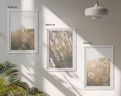Sada 3 obrazů krajina s trávou a květinami v teplých tónech