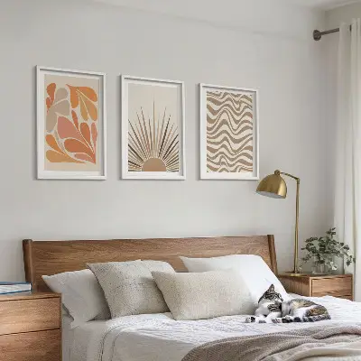 Sada obrazů do obývacího pokoje se sluncem a pastelovými boho tvary