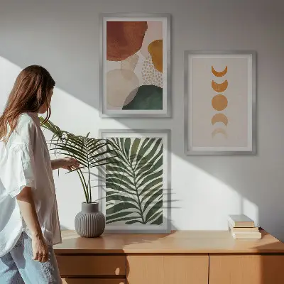 Sada obrazů do obývacího pokoje s motivem abstraktních tvarů listů