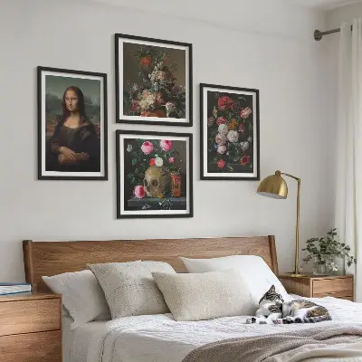Moderní sada obrazů vintage s motivem květin, lebky a Mony Lisy