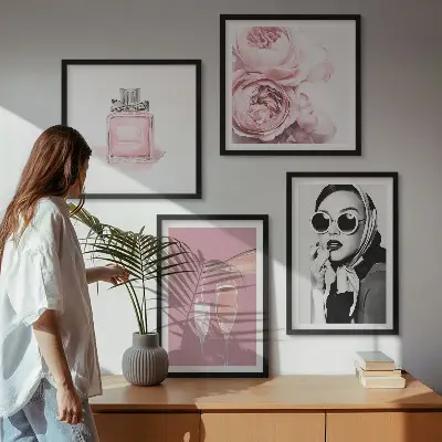 Moderní sada obrazů stylové růžové doplňky