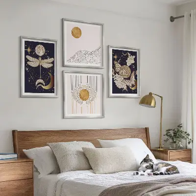 Moderní sada obrazů s přírodními motivy a měsícem
