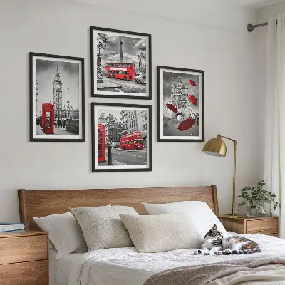 Moderní sada obrazů listy ginkgo na světlém pozadí