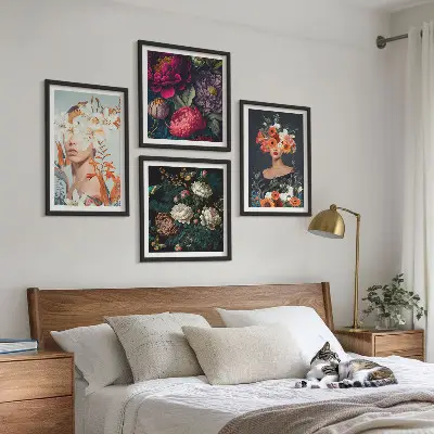 Moderní sada obrazů květinové portréty s kyticemi a listy