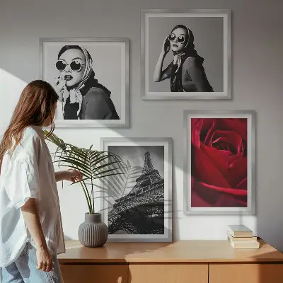 Dekorativní sada obrazů pařížská dáma s eiffelovými brýlemi