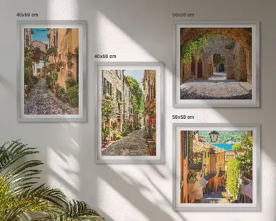 Moderní sada obrazů italské ulice s květinami a architekturou