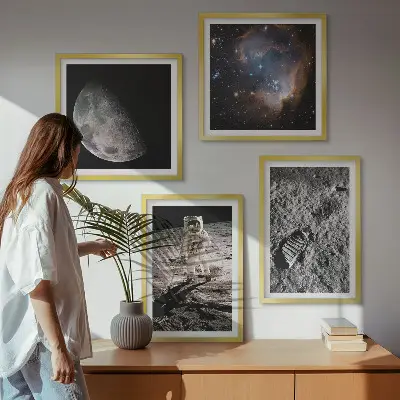 Dekorativní sada obrazů fotografie astronautské stezky na Měsíci