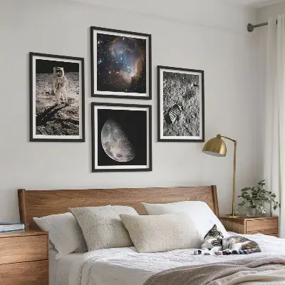 Dekorativní sada obrazů fotografie astronautské stezky na Měsíci