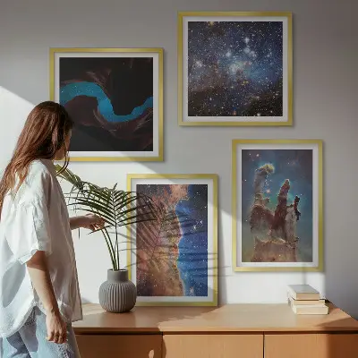 Dekorativní sada obrazů vesmírné krajiny galaxií