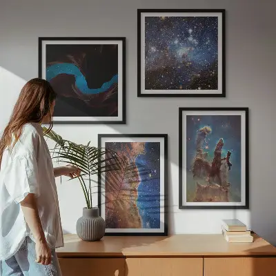 Dekorativní sada obrazů vesmírné krajiny galaxií