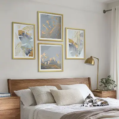 Moderní sada obrazů modro-béžové listy