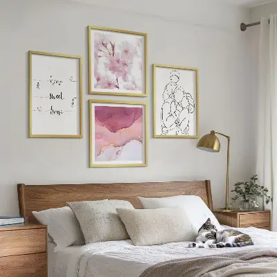 Moderní sada obrazů minimalistické květiny