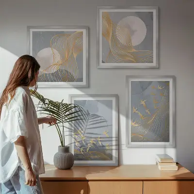 Moderní sada obrazů ptáci za letu na obloze s měsícem
