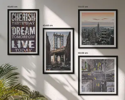 Sada moderních obrazů s motivem newyorské krajiny a citátem