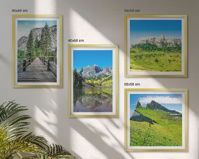 Moderní sada obrazů zelené kopce s hradem