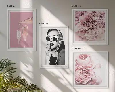 Dekorativní sada obrazů květiny s motivem pivoněk a růží v elegantním stylu
