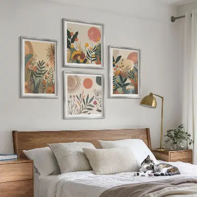 Moderní sada obrazů s rostlinnými motivy v barvách