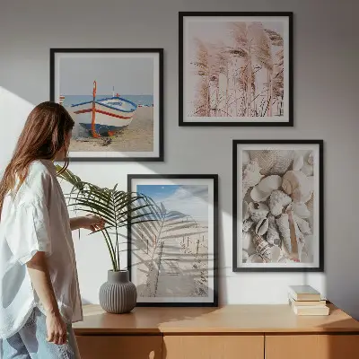 Moderní sada obrazů pláž, loď, mušle a tráva v boho stylu