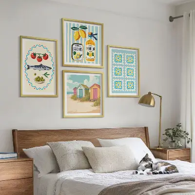 Moderní sada obrazů s ilustrací středomořské kuchyně