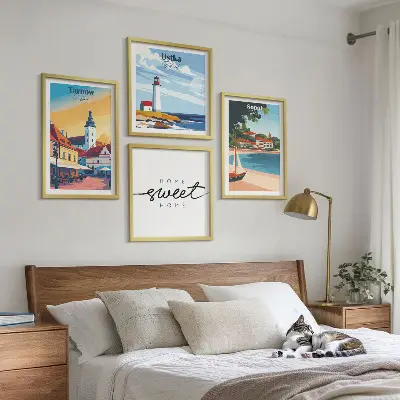 Dekorativní sada obrazů s motivem polských měst Ustka, Tarnów a Sopoty