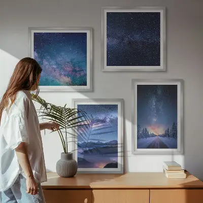 Moderní sada obrazů noční obloha s horskou zimní krajinou