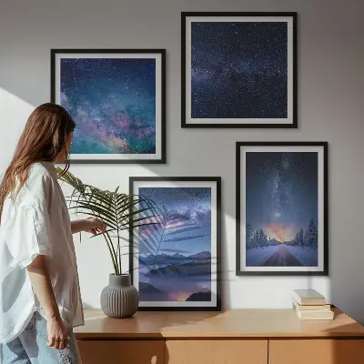 Moderní sada obrazů noční obloha s horskou zimní krajinou