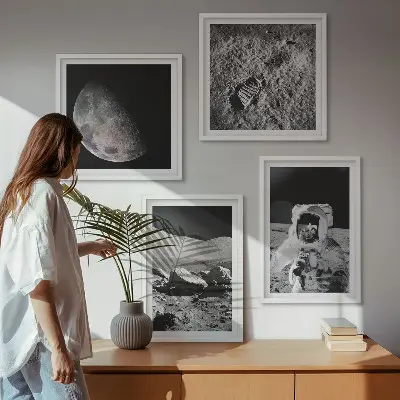 Dekorativní sada obrazů stopa astronauta na Měsíci
